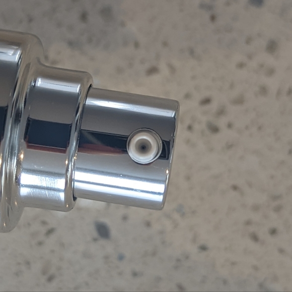 ALTERNA CAVIAR Anti-Aging® Restructuring Bond Repair 3-in-1 Sealing Serum - Picture 4 of 8